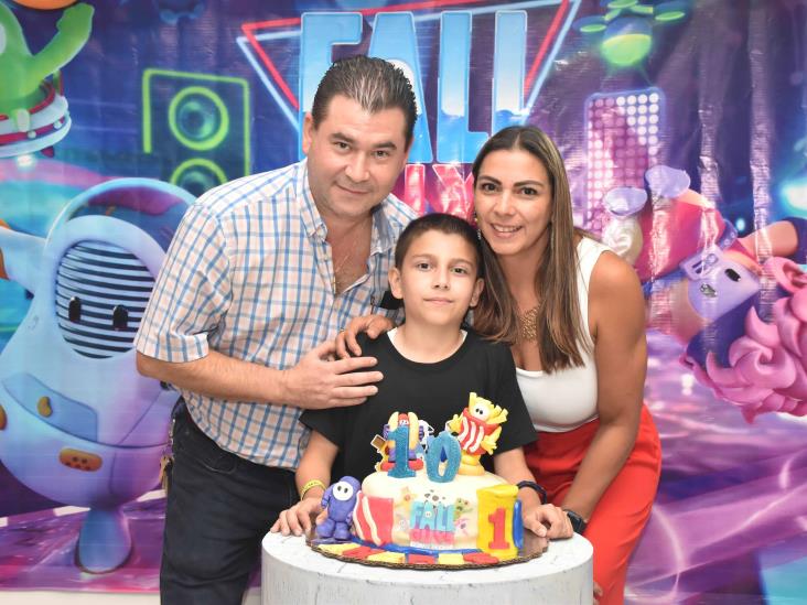 Andrés Ordóñez Kloss es festejado por sus 10 años de vida