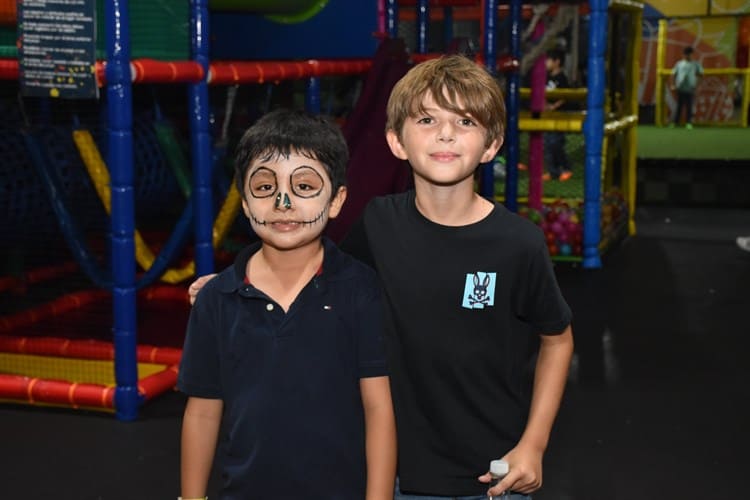 Andrés Ordóñez Kloss es festejado por sus 10 años de vida