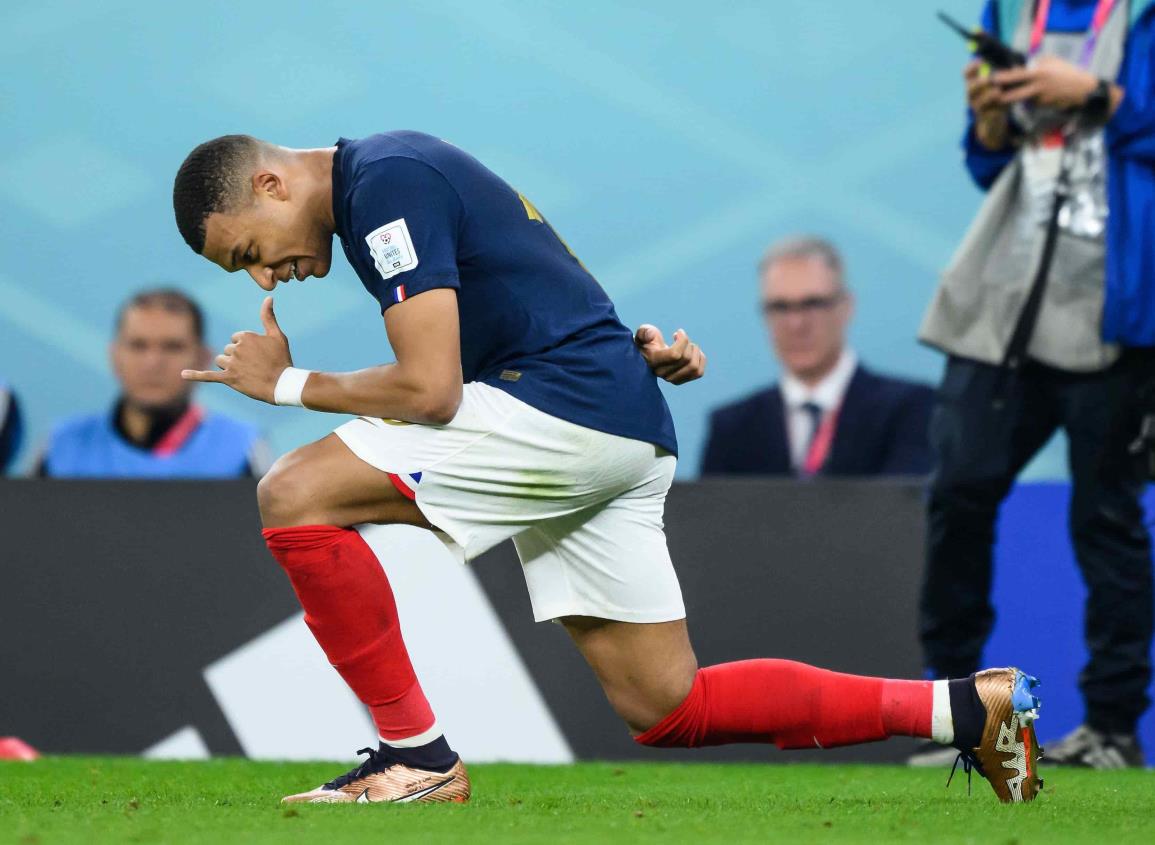 Francia supera a Polonia con recital de Mbappé (+video)