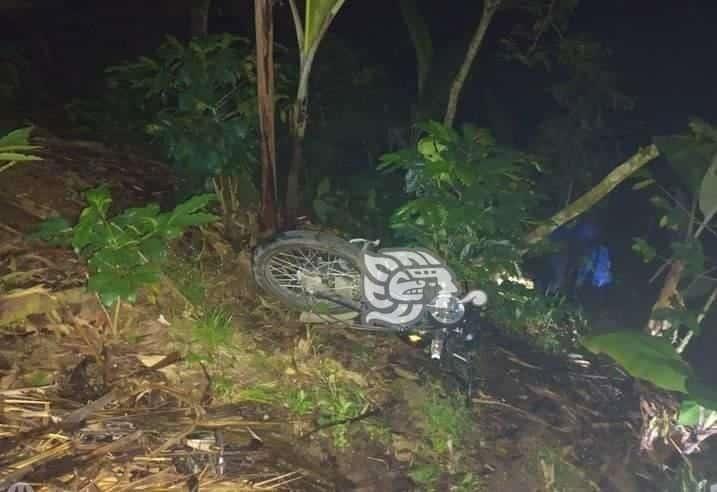 Se accidentan motociclistas en Camino Antiguo a Tomatlán