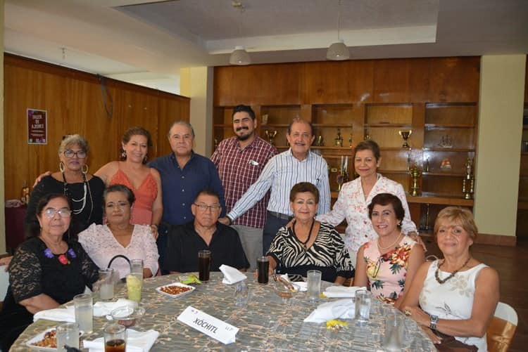 Coro de los adultos mayores festejó su dieciochoavo aniversario