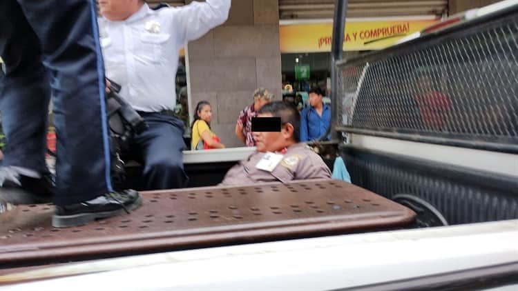 Elemento del IPAX le quita la vida a conductor de autobús en municipio de Veracruz