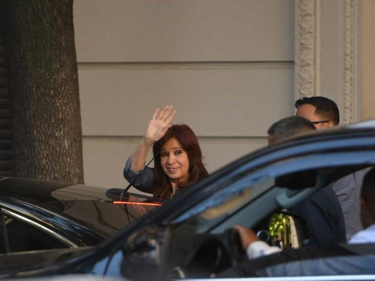 Sentencian a 6 años de cárcel a vicepresidenta argentina Cristina Fernández