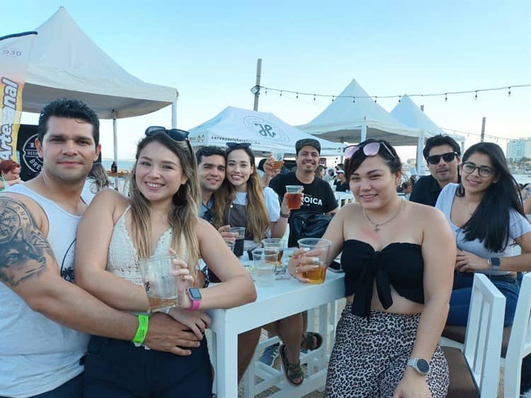 Realizan Festival Tributo a la Cerveza Veracruzana