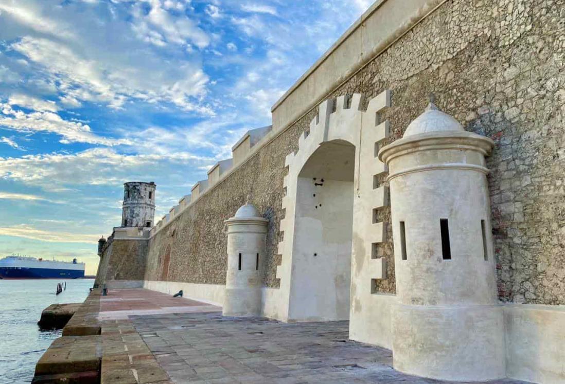 ¿Imaginas visitar de noche la fortaleza de San Juan de Ulúa en Veracruz? Esto sabemos