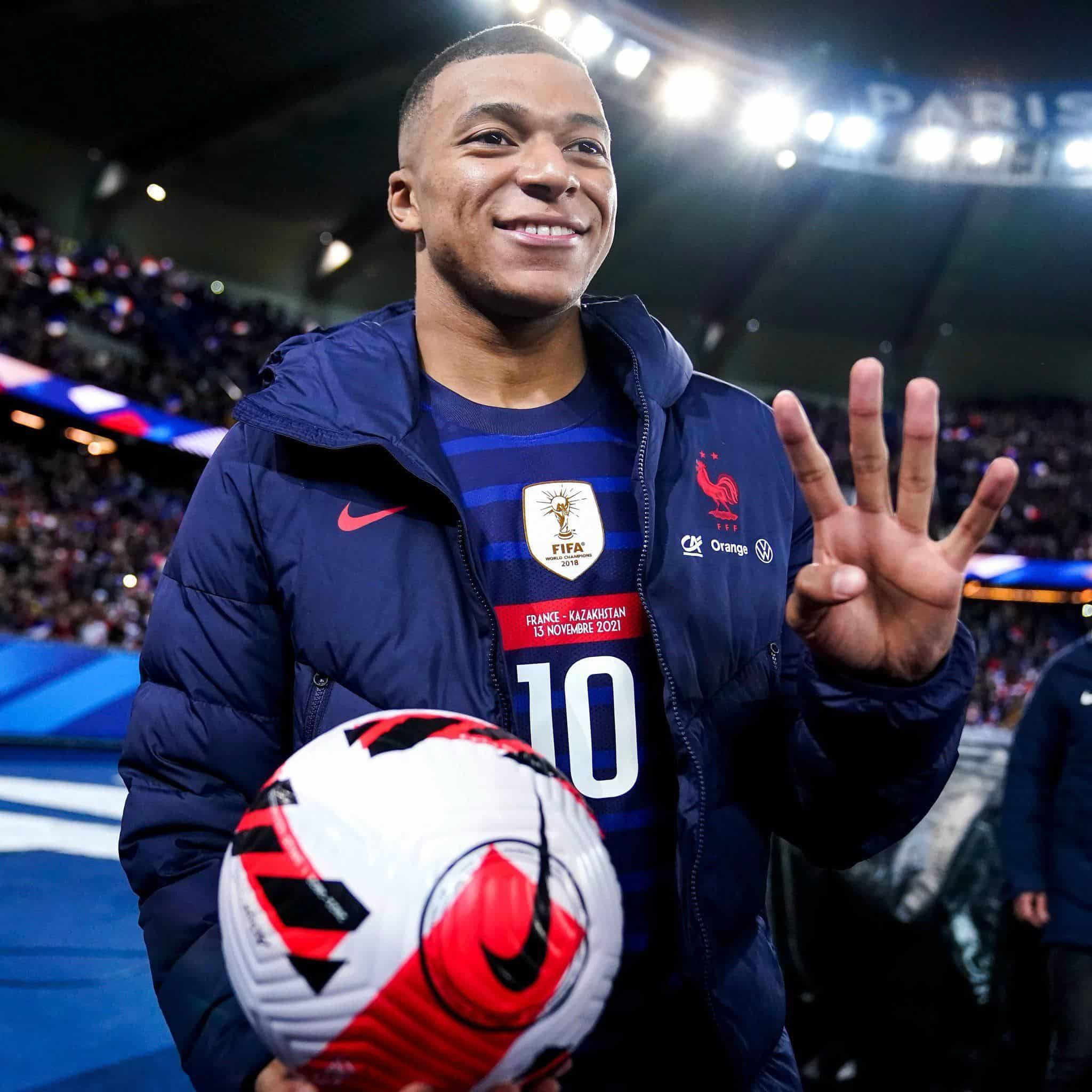 Descartan en Francia que haya dependencia de Mbappé