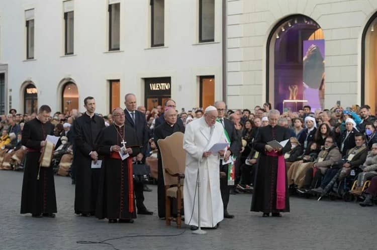 Papa Francisco llora tras recordar conflicto entre Rusia y Ucrania