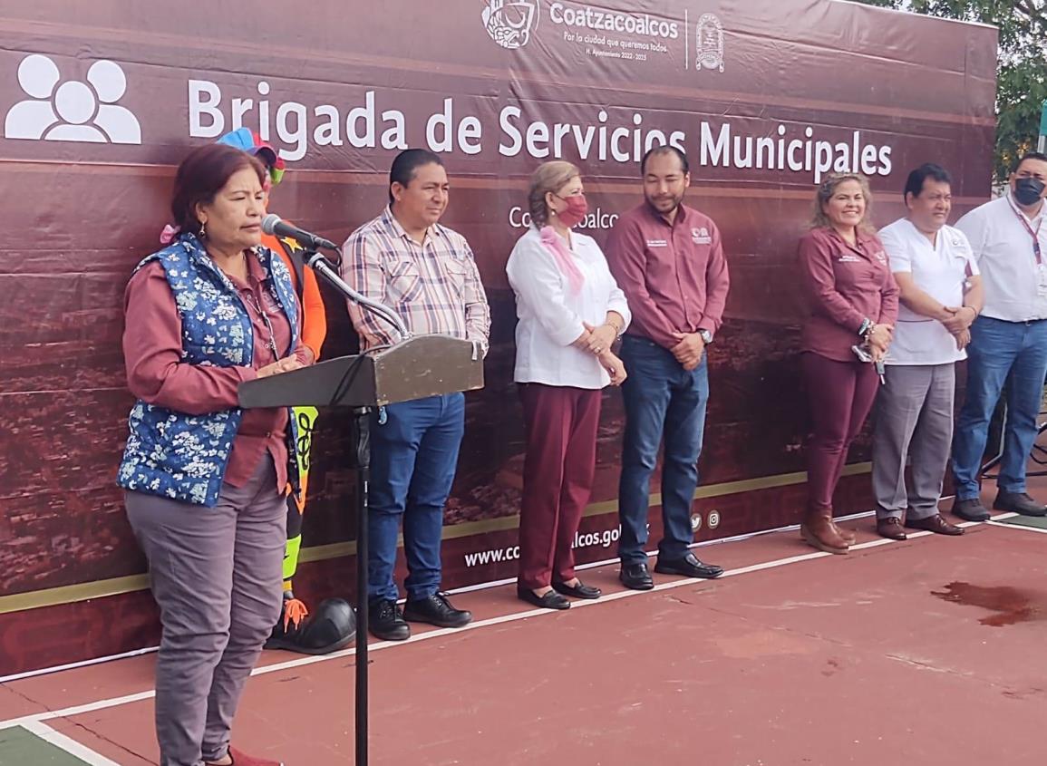 Gobierno de Coatzacoalcos lleva Brigada de Servicios Municipales a Ciudad Olmeca