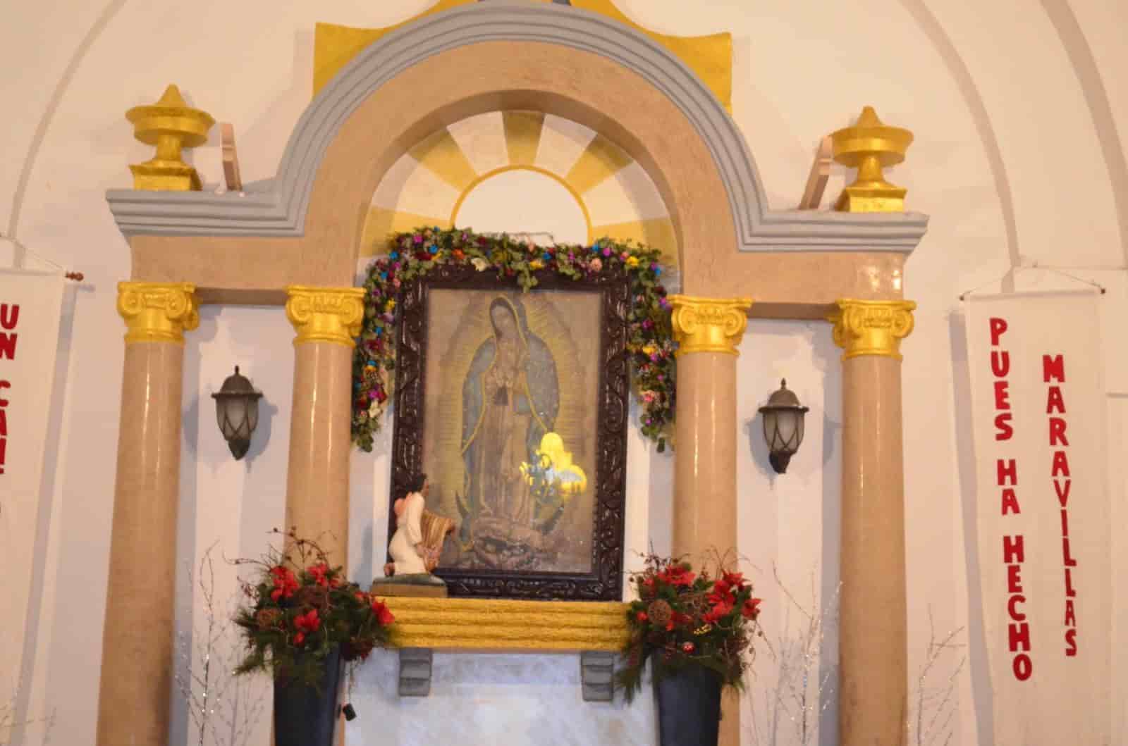 Esperan a mil peregrinos guadalupanos por día en iglesia de Santa Ana, en Boca del Río