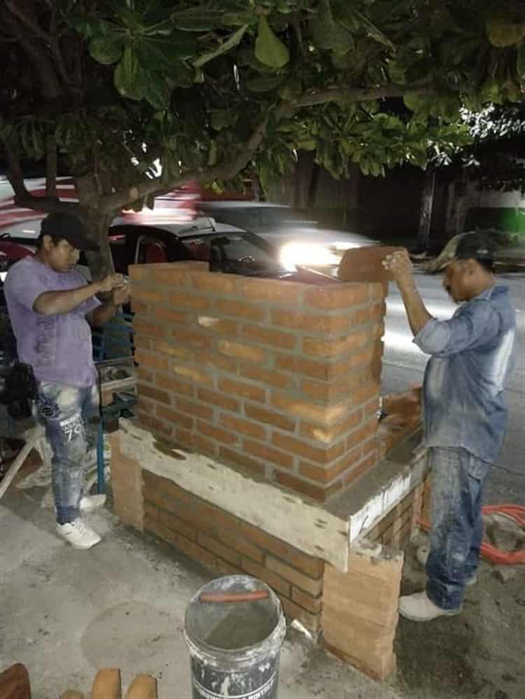 Realizan taxistas de Cardel capilla a la Virgen de Guadalupe