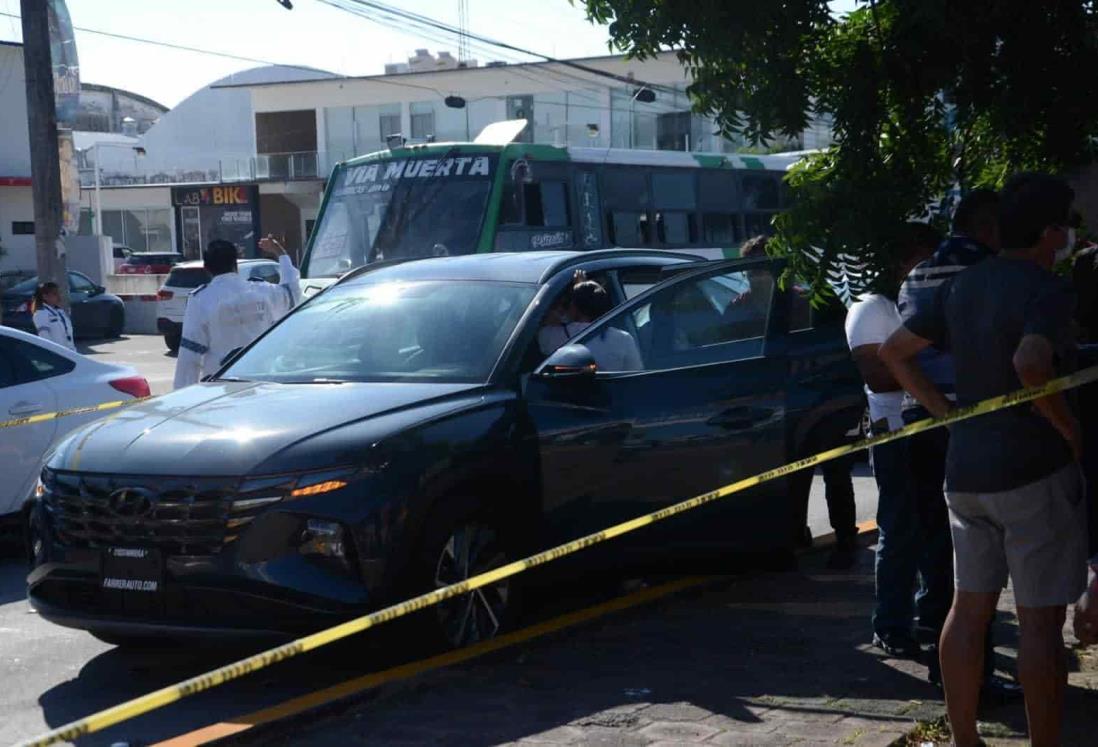 Pierde la vida a bordo de su camioneta en la vía pública de Boca del Río (+Video)