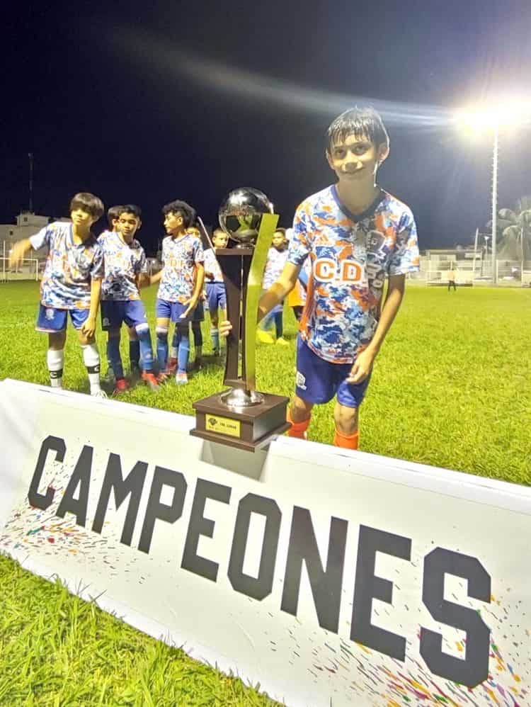 Se corona CDF e categoría Infantil A