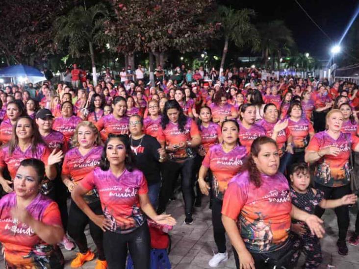 Realizan el ZumbaFest 2022 en Cardel; participaron 400 personas