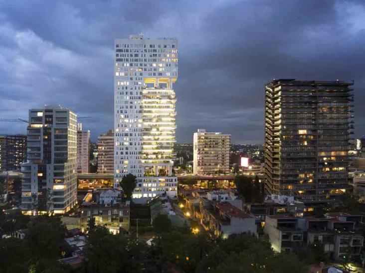 Arquitecto veracruzano gana premio internacional por rascacielos