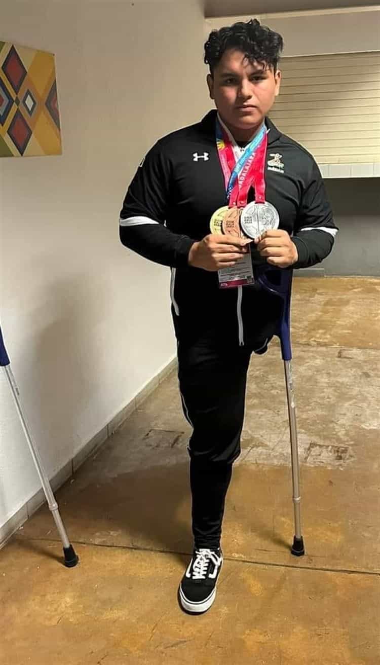 Destaca Gerardo Hernández en parapowerlifting