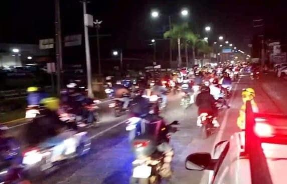 Derrapa pareja de peregrinos sobre carretera federal Orizaba-Tehuacán