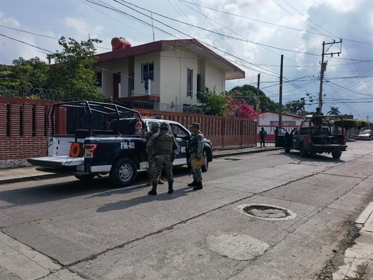 Detienen a falsos policías en Tuxpan; uno es guatemalteco