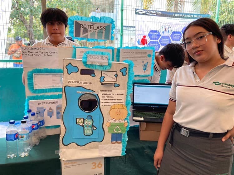 Alumnos del Conalep presentan proyectos para cuidar el medio ambiente y mejorar la salud