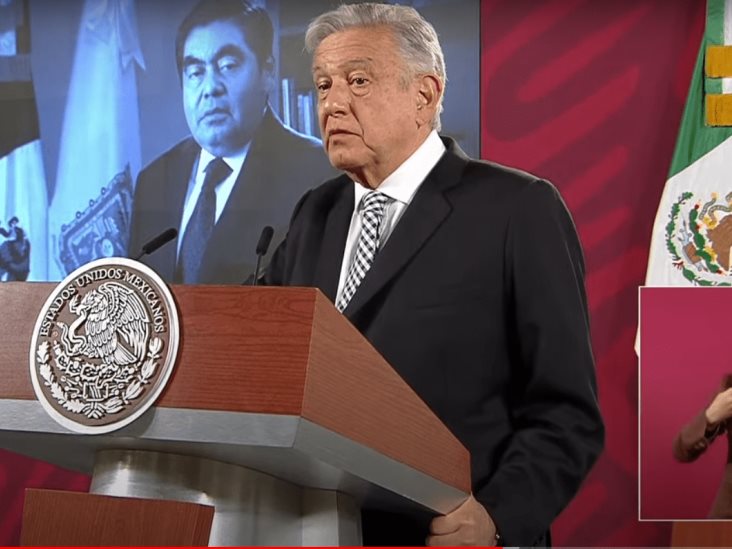 Confirma AMLO asistencia a homenaje de Miguel Barbosa; lamenta fallecimiento