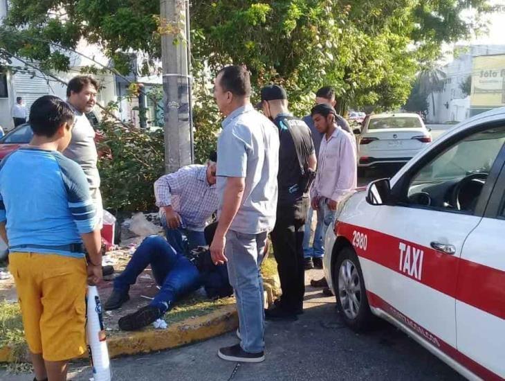 Motociclista, resultó lesionado en choque en la colonia Palma Sola