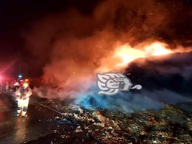 Se incendia tráiler sobre la autopista Orizaba-Córdoba (+Video)