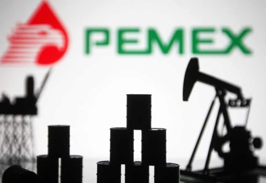 Pemex espera incrementar refinación en 2023