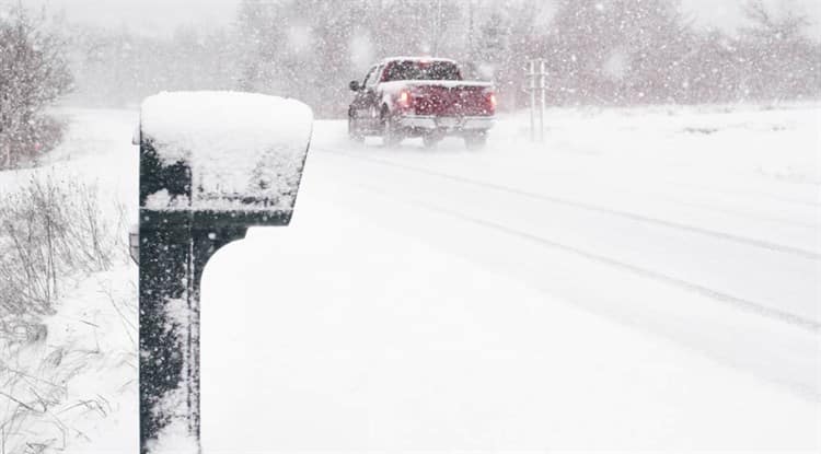 Primera tormenta invernal en California genera caos; alcanzarían niveles históricos de frío