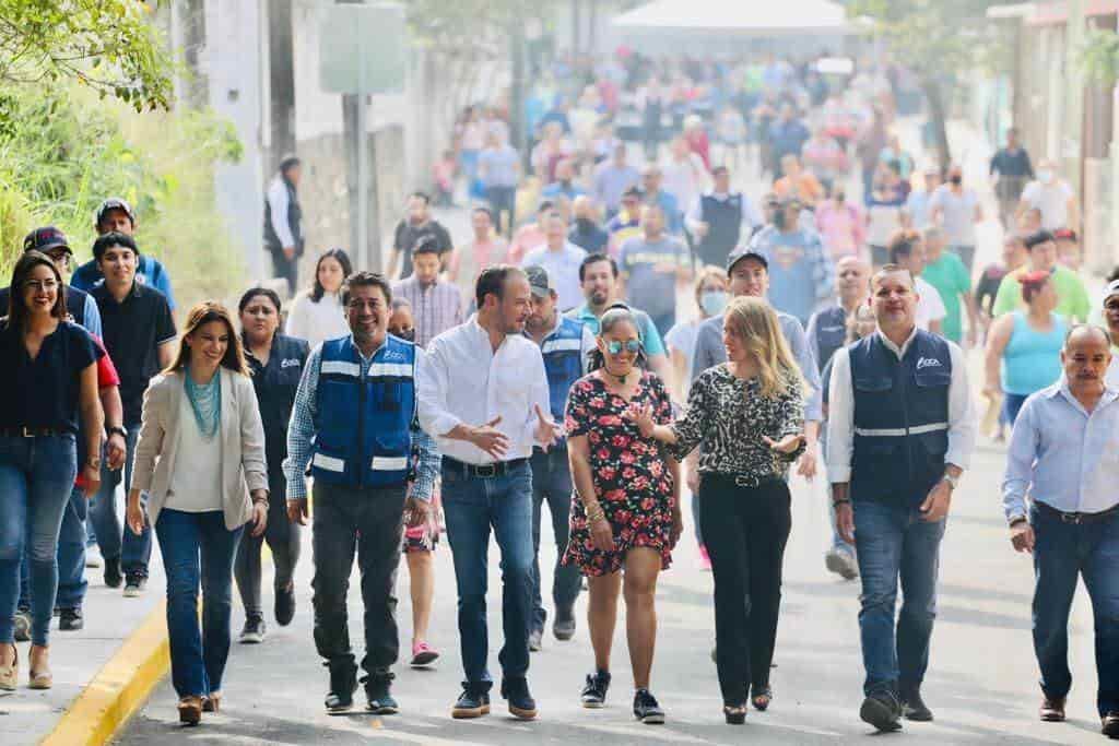 Inauguran pavimentación en la Ampliación Villa Rica en Boca del Río