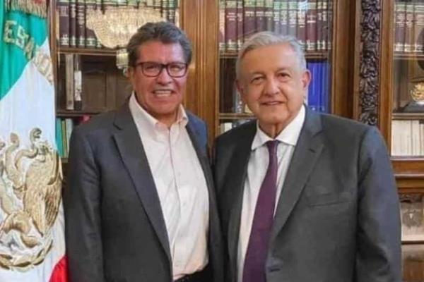 AMLO noquea a Monreal