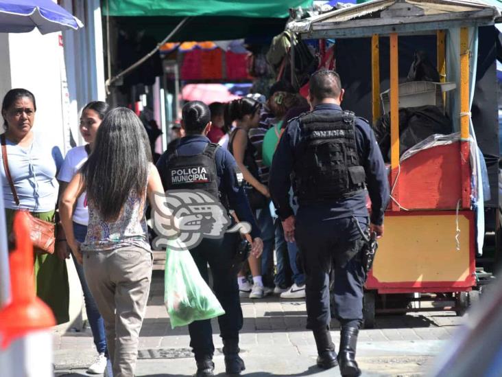 Por compras decembrinas, intensifican vigilancia en el Centro de Coatzacoalcos