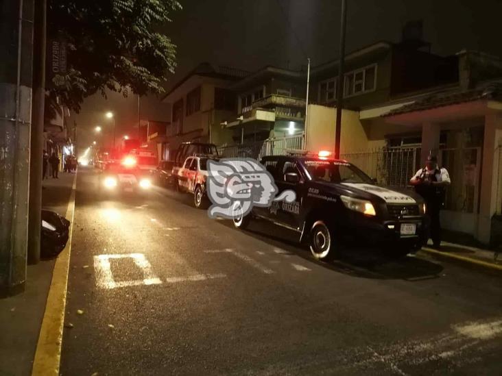 Hallan a una persona sin vida dentro de lavandería en el centro de Orizaba