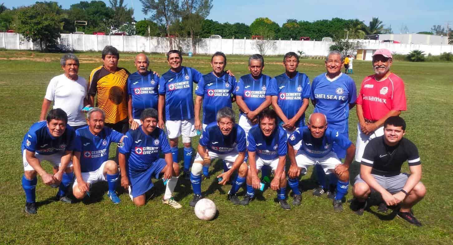 Veteranos calientan motores con Torneo  Cuadrangular