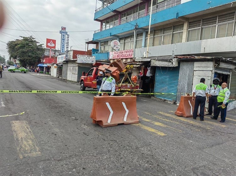 Cierran calles de Cardel por Tianguis Navideño