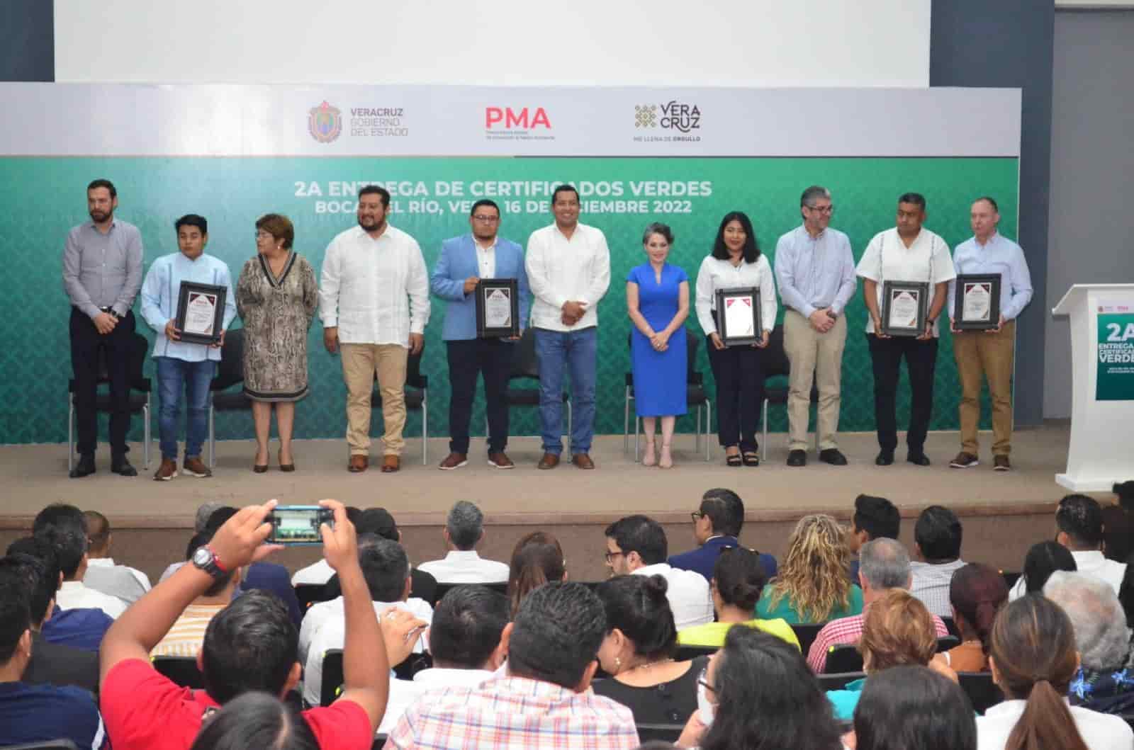 Entrega PMA certificado verde a 23 empresas veracruzanas