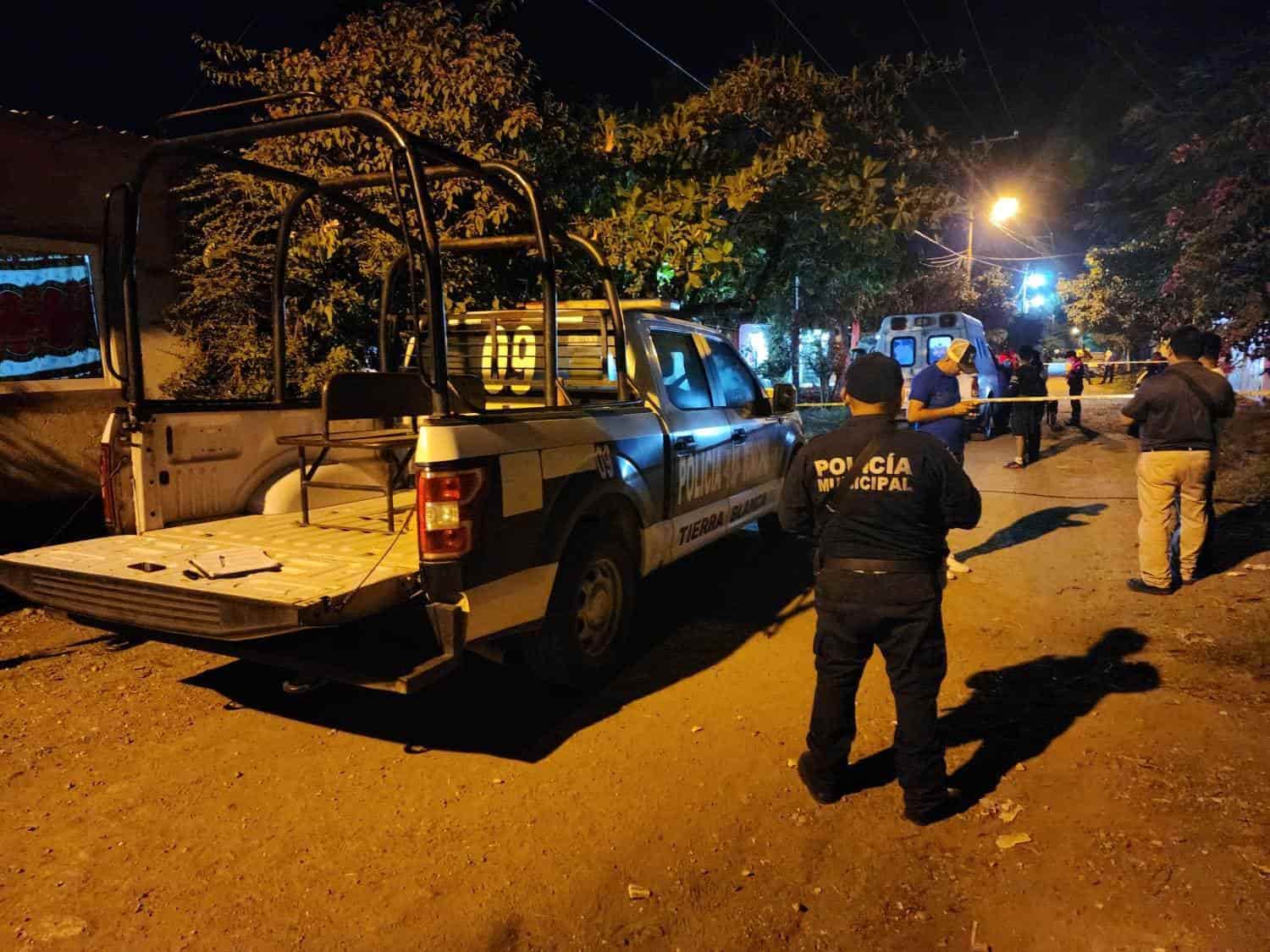 Mujer de 22 años termina con su vida en Tierra Blanca; sus padres trataron de reanimarla