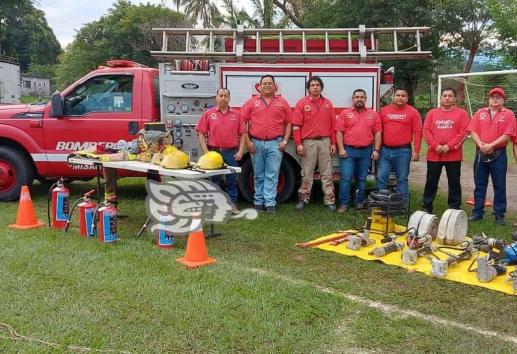 “Cuerpos de bomberos de Veracruz deberían  ser absorbidos por ayuntamientos”