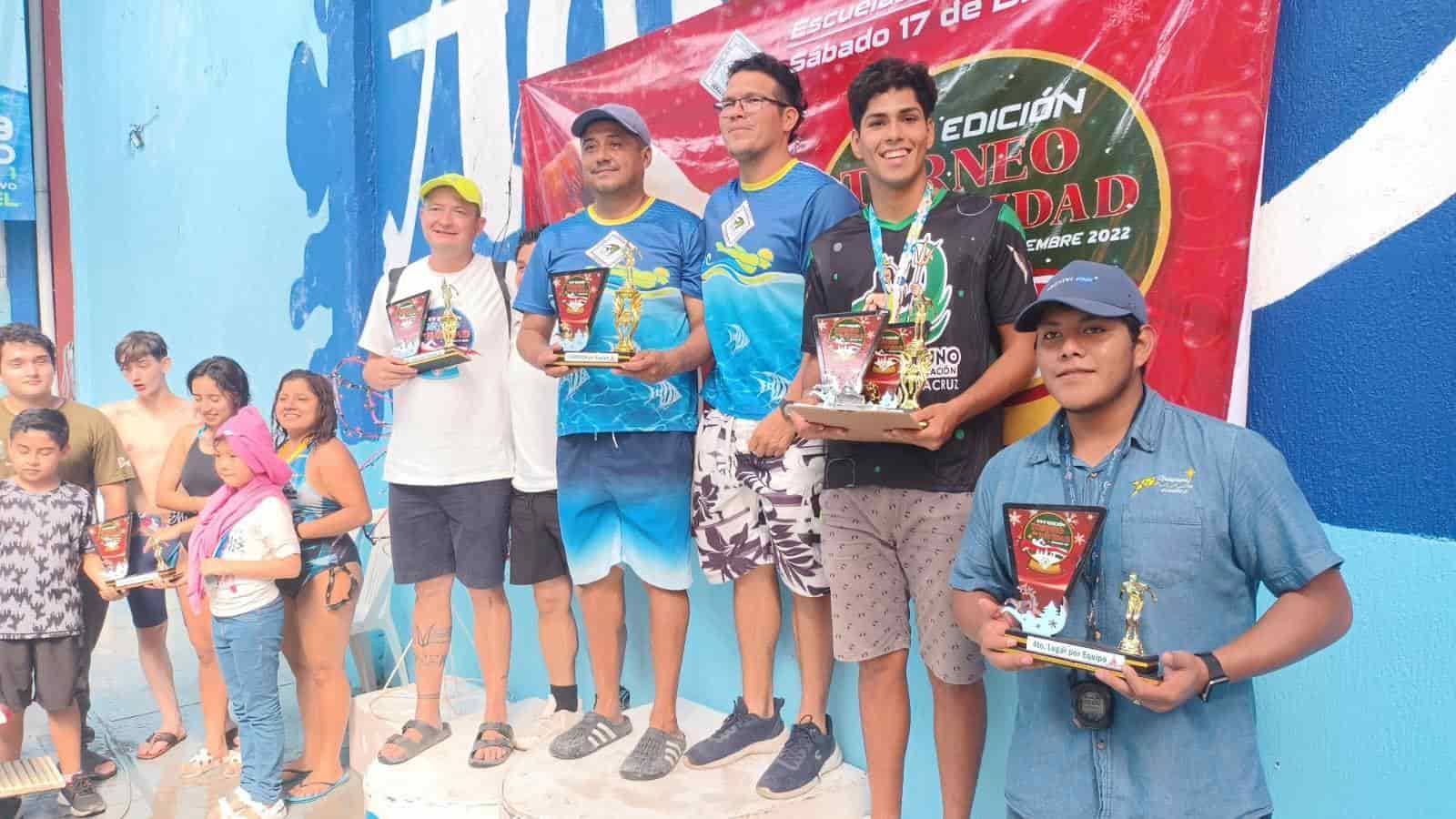 Se leva Club Acuario Torneo de Navidad 2022