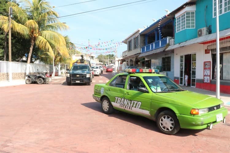 Dan banderazo de inauguración del Operativo Salvavidas Navideño en Úrsulo Galván