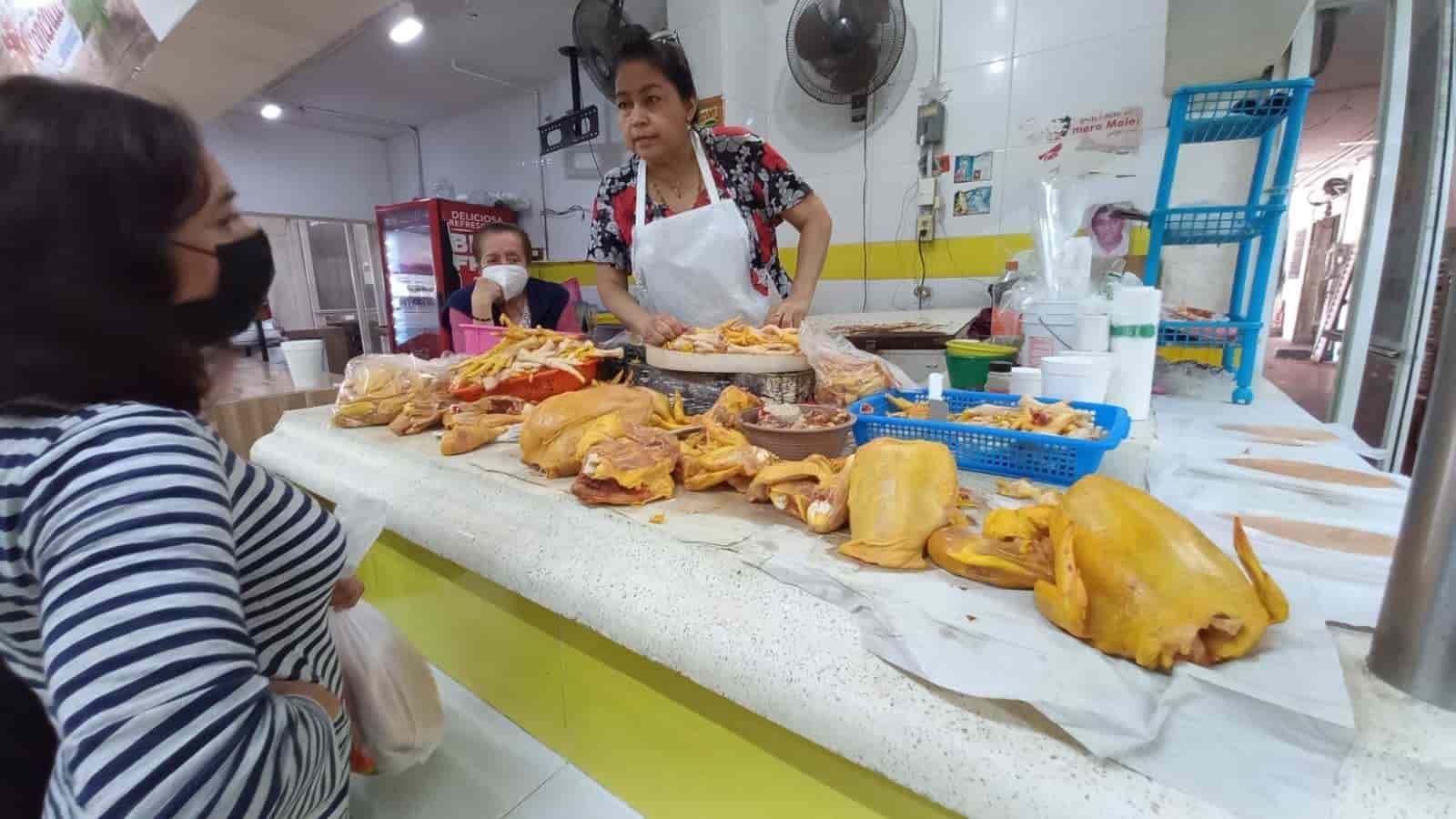 ¡De a peso! Precio del pollo no tendrá un aumento mayor para cena de Navidad y Año Nuevo