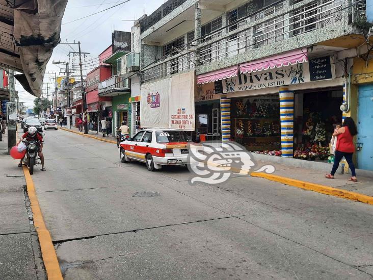 Triste, panorama para comerciantes; no ven espíritu navideño en zona sur