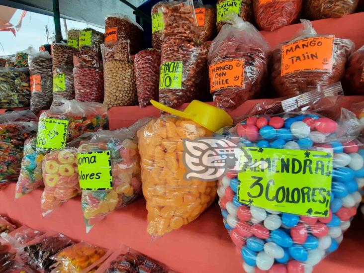 Sin repuntar, ventas de frutos secos o dulces en Agua Dulce