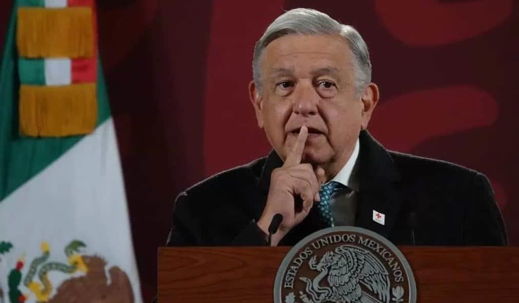 EE. UU. tiene un papel destacado en acontecimientos de Perú, acusa AMLO