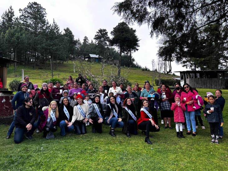 ¡Belleza con propósito! Candidatas a Miss Veracruz y empresa llevan apoyos a personas vulnerables