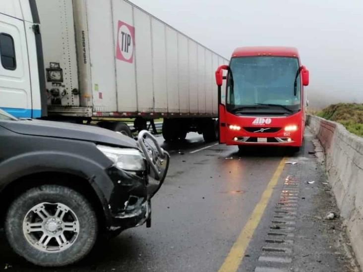 ¡Colapsa autopista Puebla-Veracruz! Se registran cuatro accidentes automovilísticos (+Video)