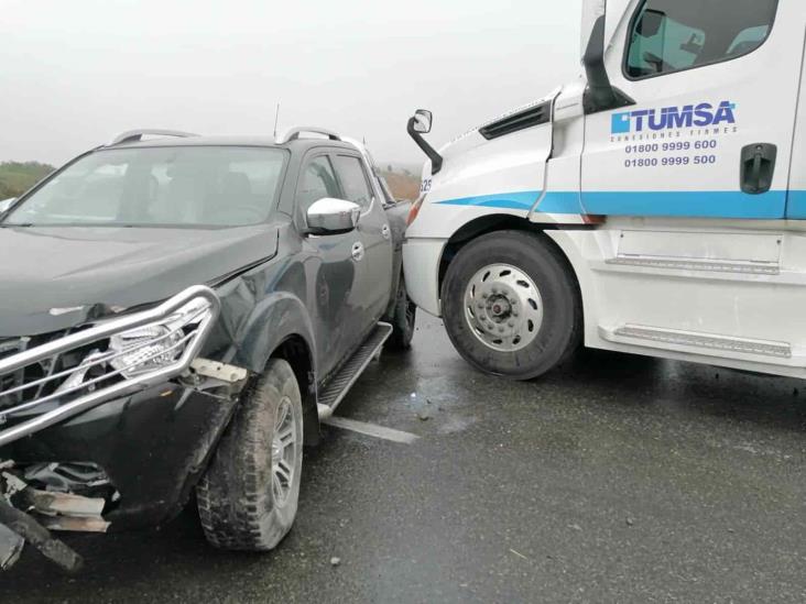 ¡Colapsa autopista Puebla-Veracruz! Se registran cuatro accidentes automovilísticos (+Video)