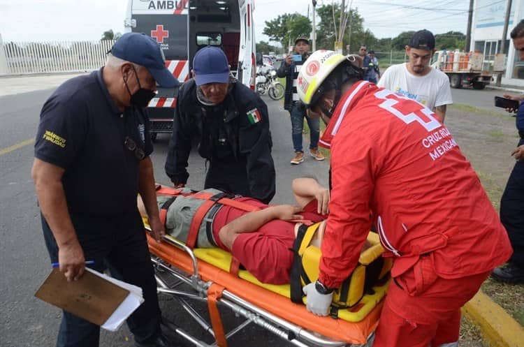 Peatón atropellado por coche de compañía de cable en Veracruz(+Video)