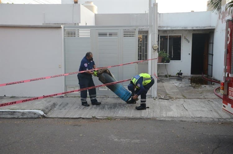 Se incendia vivienda en el fraccionamiento Hípico en Boca del Río(+Video)