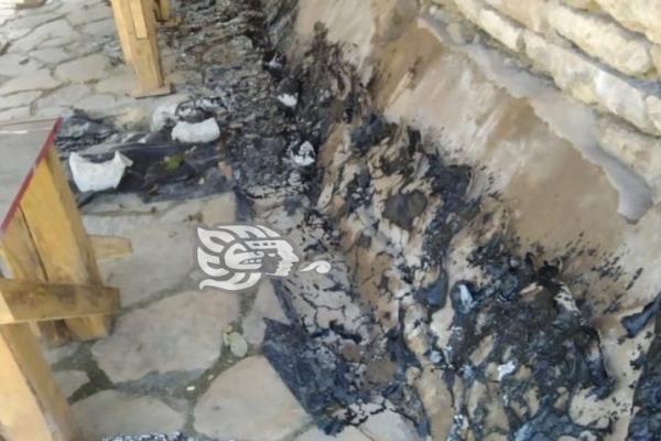 Incendian y vandalizan murales de El Tajín; daño es irreparable