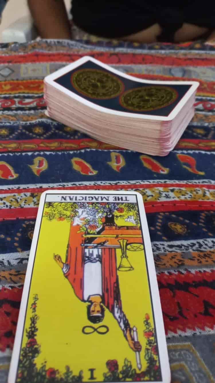 ¡Ni doce uvas! Personas recurren al tarot para conocer qué les depara el Año Nuevo