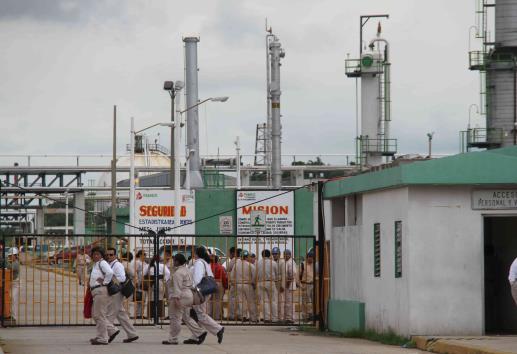Con Pemex Asiste, quitan a STPRM facultad de préstamos administrativos